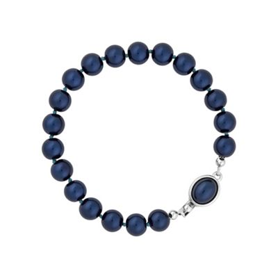 Navy pearl bracelet with oval clasp